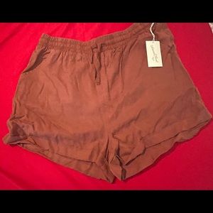 Universal Thread XL - Rust color NWT